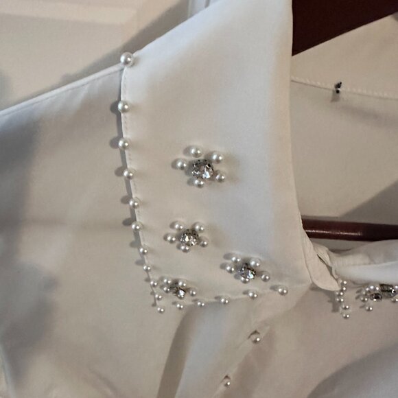 Melanie Lyne Pearl Embellished Button-Up Shirt - Picture 3 of 6